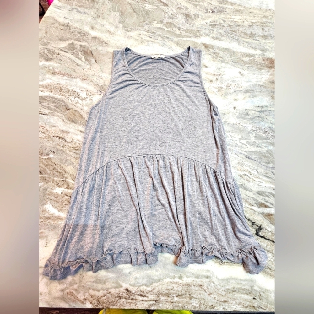 Easel Gray Sleeveless Ruffle Hem Tank Top Size M Flowy Casual Boho